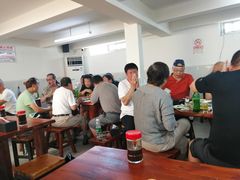大堂-宝瑞门钉肉饼店