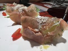 帕尔玛火腿配哈密瓜-Primo·丽莫意大利窑烤披萨