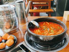 -贵厨酸汤牛肉(花果园国际中心店)