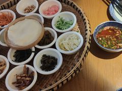 丝娃娃-包整·丝娃娃(一览甲秀楼风景店)