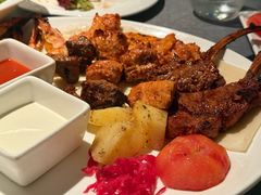 -Efes Turkish & Mediterranean Cuisine 艾菲斯餐厅(陆家嘴店)