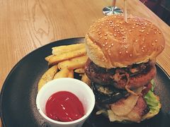 -HELLO 27 意面·沙拉·帕尼尼