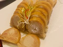 -新镇江酒家(南京西路店)