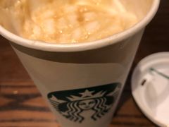 -星巴克臻选(南京金茂览秀城店)
