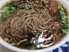 -崇州余荞面(落虹桥店)