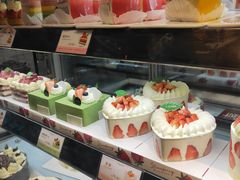 -罗森尼娜(德思勤店)