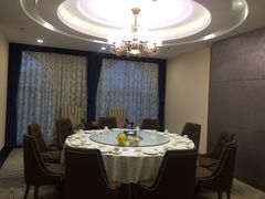 包厢-巴扎美食·新疆菜·西域歌舞表演餐厅(新疆大厦店)