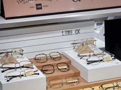 -LOHO眼镜(北京朝北大悦城店)
