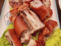 卤味猪蹄-秦淮人家风味酒楼(赣榆店)