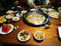 -佬土鹅肠火锅(解放路店)