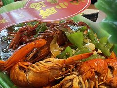 -沪小胖·小龙虾·蓝龙王(八佰伴店)