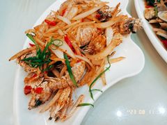 -覃记海鲜美食餐厅