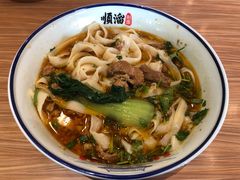 -顺溜·手工刀削面·黑金店(铜锣湾店)