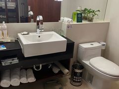 -上海浦东假日酒店