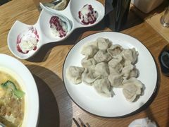 -伊喜饺子·烤鸭(五道口学院路店)