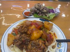 -伊京轩兰州牛肉面(闹市口店)