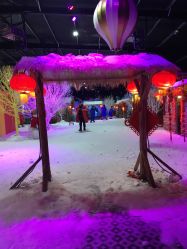 -圣名游乐城冰雪大世界