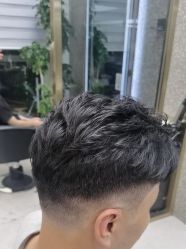 -苏奇发型·烫发染发