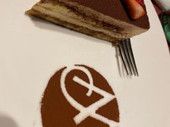 -WOLFGANG PUCK KITCHEN & BAR(迪士尼小镇店)