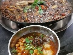 -鸿顺老铁锅美蛙鱼府(解放碑店)