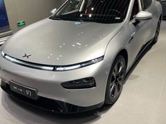 -小鹏汽车体验中心(苏州龙湖狮山天街店)
