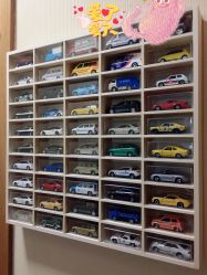 -逝水玩具折扣店