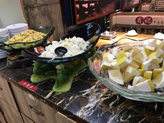 自助小食水果-肖记公安牛肉鱼杂馆· 省级非物质文化遗产(仁和路店)