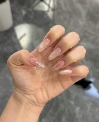 -初瞳专营美睫美甲