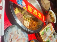 -谭鸭血老火锅(万象九宜城店)
