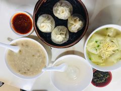 -绿杨馄饨临顿路店