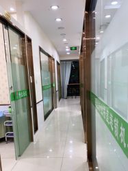 -苗医生专业祛痘·皮肤管理