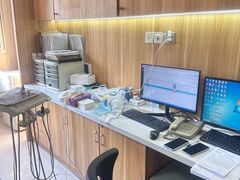 -上海仁爱医院口腔科 · 种植
