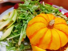 牛油果蔬菜沙拉-冀F精酿啤酒烤肉(银杏路店)
