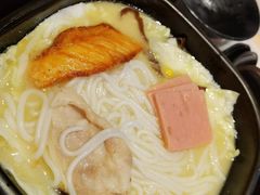 -阿香米线(路北大润发店)
