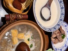 -古都历食南京菜·烤鸭·鸭血粉丝·汤包(南京博物院店)