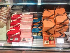 -VENCHI 闻绮(北京国贸商城店)