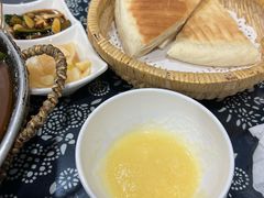 -八两八金·莱芜特色炒鸡(市南漳浦路店)