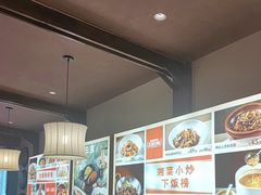 -阿瓦山寨·湘菜现炒·剁椒鱼头王(咸阳总店)