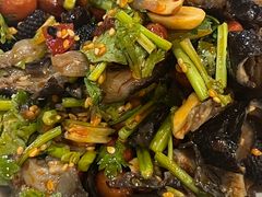 -指爱龙虾(金杨路总店)