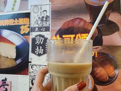燕麦奶拿铁-无牌咖啡&酒馆