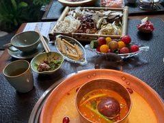 -菌自由丨野生菌火锅特色庭院餐厅(丽江古城店)