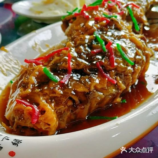 年年红清真美食斋