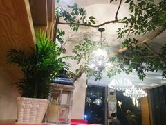 -樾餐厅泰式海鲜火锅(民歌湖店)