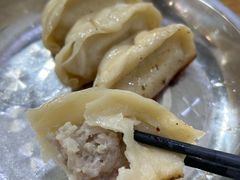 -黄阿姨锅贴大王(万航渡路店)