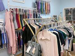 -上海路易十四芭蕾良品舞蹈用品店(美丽华商务中心店)