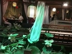 -韵秋荷(宝山龙湖天街店)