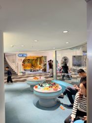 -MINI MARS 脚下的城市乐园·餐饮·派对(静安江宁店)