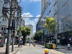 -官亭路小吃一条巷