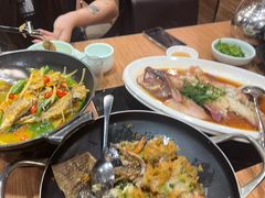 -荣基四海一家·家常菜·海鲜大排档(新安店)