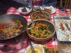 -罗霸蛮老岳阳大排档·鲜货烧烤·土吊子煨砂锅烧菜